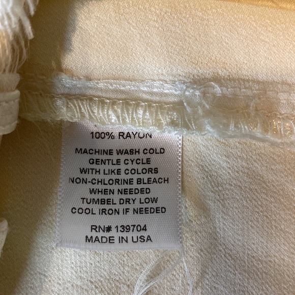 Tina Jo Blouse size medium - Picture 6 of 6